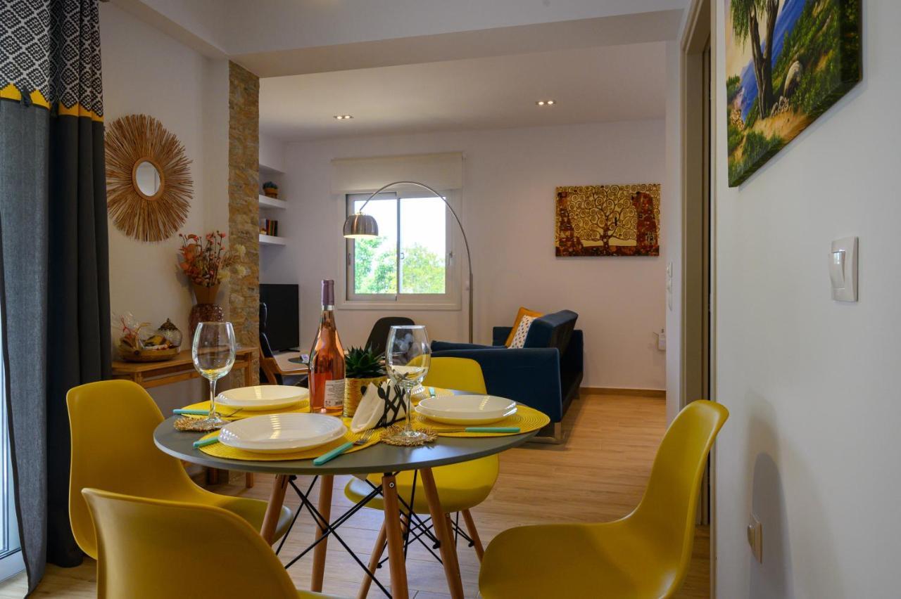 Chic Apartment In Nature, 5-Min Walk To The Beach Kalamata Zewnętrze zdjęcie