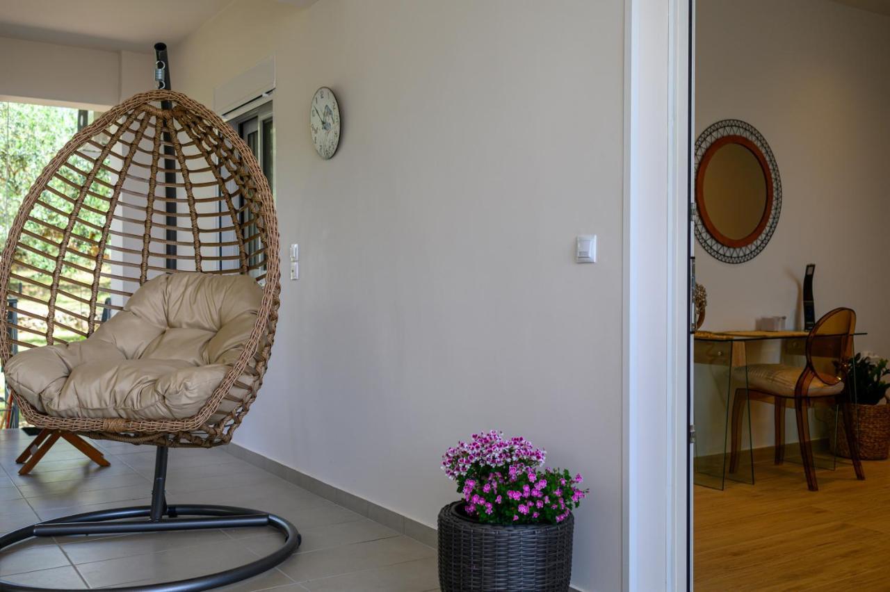 Chic Apartment In Nature, 5-Min Walk To The Beach Kalamata Zewnętrze zdjęcie