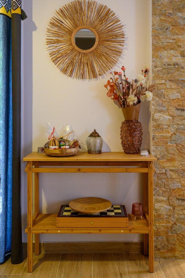 Chic Apartment In Nature, 5-Min Walk To The Beach Kalamata Zewnętrze zdjęcie
